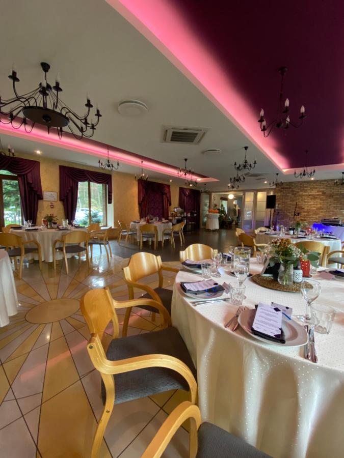 Abzali Hotel And Restaurant With Self Check-In Adazi Exterior photo